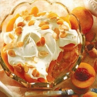 American Peaches And Cream Trifle Dessert