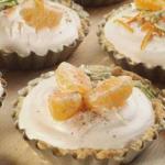 Brittle Muffins with Orange Cream recipe