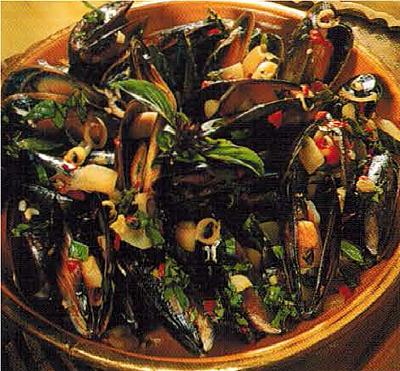 American Mussels With Lemon Basil And Wine Dinner