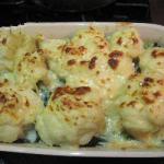 American Cauliflower Baked with Cheese Sauce Appetizer