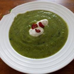 American Courgette Soup with Peas and Currency Appetizer