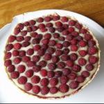 American Raspberry Pie and Vanilla Cream Dessert