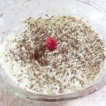 American Trifle of Raspberries and Amarettis Dessert