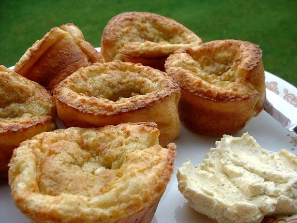 American Popovers With Sage Dessert