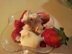 American Creamy Strawberries Dessert