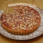 American Englishfilled Almond Tart Dessert