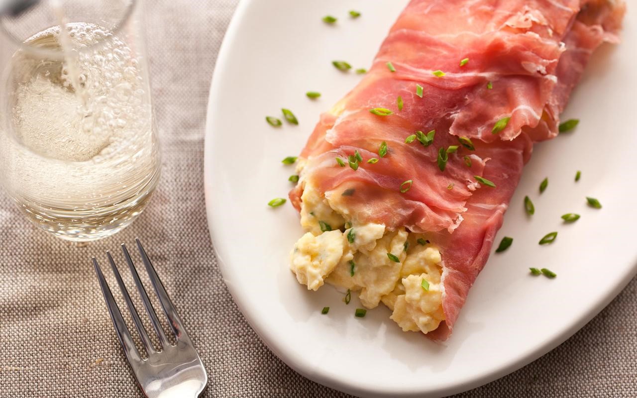 Brazilian Cream Cheese and Chive Scramble with Prosciutto Recipe Dinner