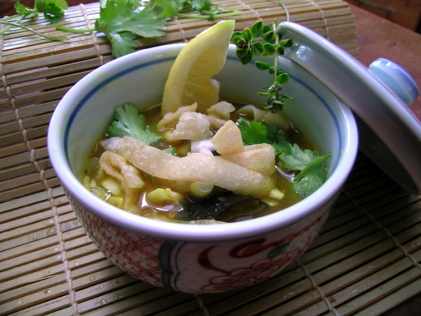 Chinese Chiang Mai Curried Noodle and Chicken Soup kao Soi Gai Soup