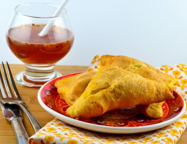 Indian Easy Crescent Samosa indian Style Sandwiches Dessert