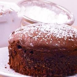 American Mini Chocolate Cake with Molten Core Dessert