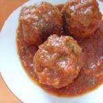 Chilean Meatballs in Chipotle Dinner