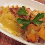British Spaghetti Squash with Roasted Vegetables in the Oven Dessert