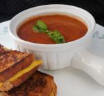 Canadian Quick Roasted Tomato Basil Soup Dinner