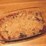 Canadian Crumble with Pears and Blackberries Dessert