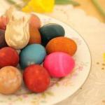 American Easter Egg Painting in a Natural Way Breakfast