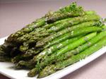 American Roasted Asparagus With Garlic and Fresh Thyme Dinner
