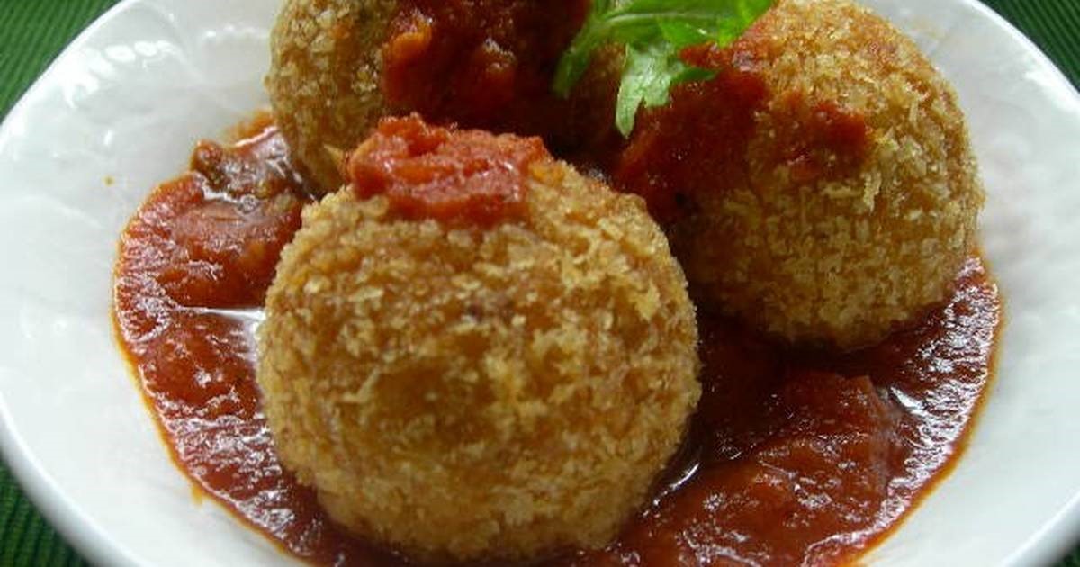 Italian Naples Style Rice Croquettes arancini 1 Appetizer