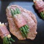 American Slices of Leg with Thyme and Its Small Bundles of Vegetables Appetizer