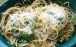 American Garlic Spaghetti With Spinach Dinner
