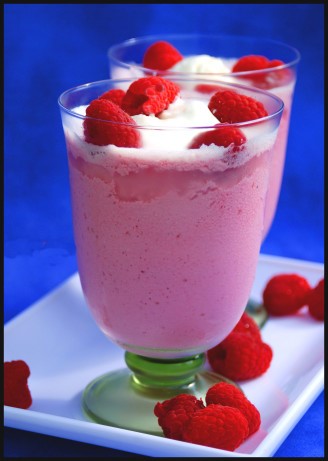 American Raspberry Cheesecake Shake 1 Dessert