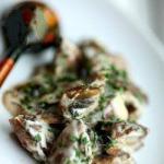 American Chicken Offal with Mushrooms Appetizer