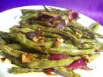 Canadian Roasted Green Beans With Onions and Walnuts Breakfast