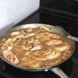 American Chicken to the Cream and Mushrooms Dinner