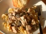 American Easy Creamy Chicken With Mushrooms and Onions Dinner