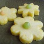 American Flowers from Pineapple Dessert