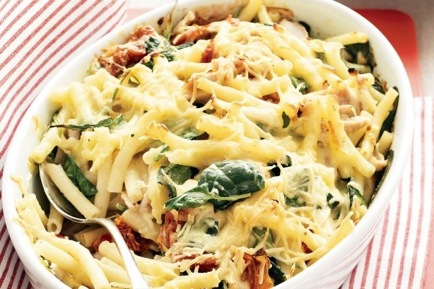 American Creamy Chicken Pasta Bake Recipe Appetizer