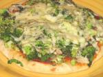American Pita Pizza Spinach Broccoli Onion and Mushroom Dinner