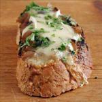 Roasted Garlic and Brie Toasts recipe