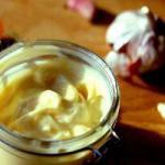 American Aioli with Different Oils Appetizer