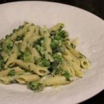 American Noodles with Peas and Broccoli Appetizer