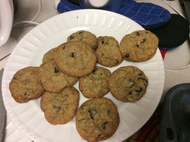 American Toffee Oatmeal Dried Cherry Cookies Dessert