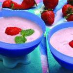 American Frozen Strawberry Yoghurt Dessert