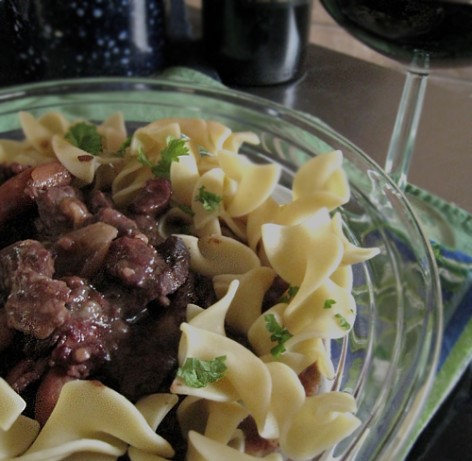 American Beef Burgundy for the Slow Cooker Appetizer
