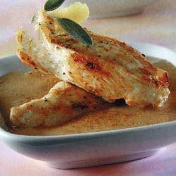 American Chicken with Creamy Sauce of Onion Dinner