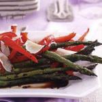 American Roasted Asparagus with Peppers and Parmesan Cheese Appetizer