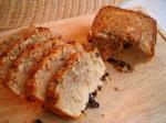 American Spiced Nut Cake Appetizer