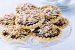 American Mince Tarts With Crumble Topping Recipe Dessert