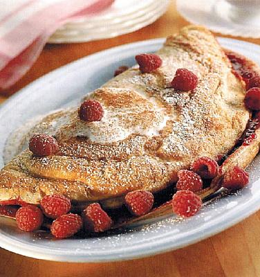 Australian Baked Pancake With Berries And Cinnamon Breakfast