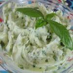 American Garlic Butter with Basil Appetizer
