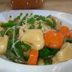 American Tortellini with Vegetables Appetizer