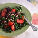 British Kale Salad with Blueberries Appetizer