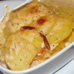 British Potato Gratin with Bacon and Cheese Appetizer