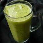 American Kale Smoothie with Orange and Banana Appetizer