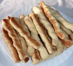 American Peppery Cheese Breadsticks Appetizer