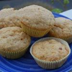 British Banana Muffins with Yogurt Dessert