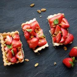 British Strawberry Pie and Pistachio Nuts Dessert